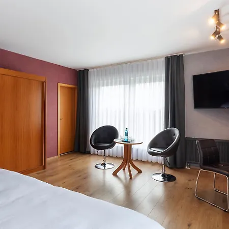 Achat Frankfurt 4* Maintal