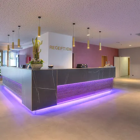 Achat Frankfurt Hotel Maintal