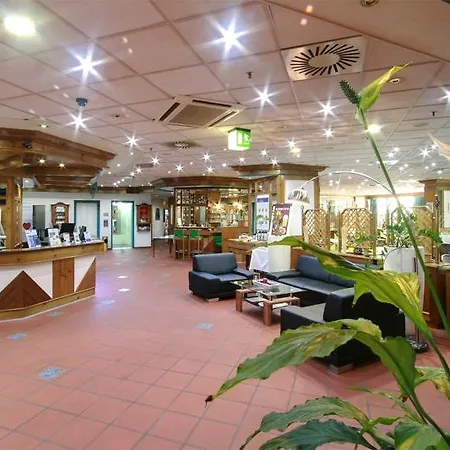 Achat Frankfurt 4* Maintal