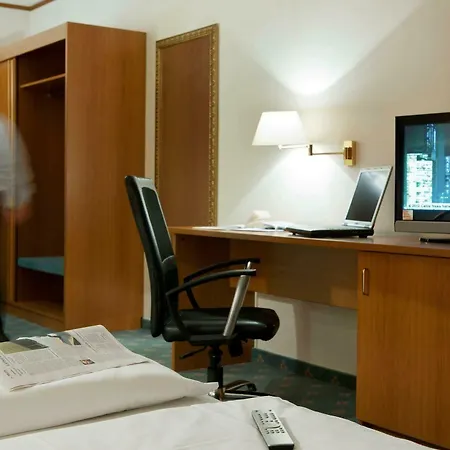 Achat Frankfurt 4* Maintal