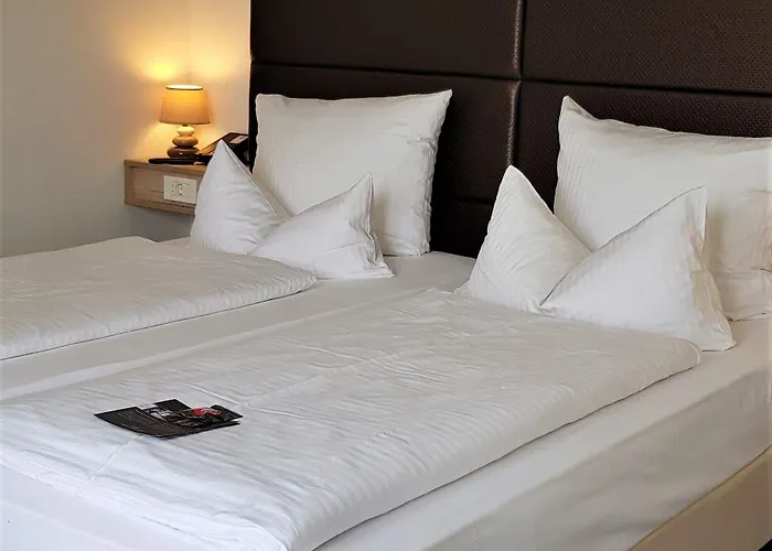 Hotell Achat Frankfurt 4*