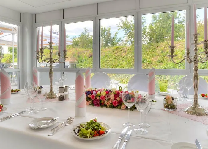 Achat Frankfurt Hotell 4*